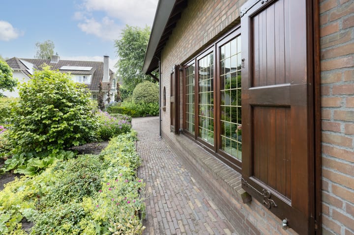 Foto 44 van Contrabas 64