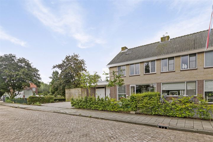 Bekijk foto 3 van Graaf Florisstraat 1