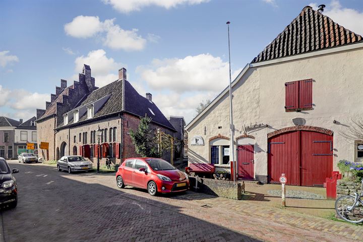 Bekijk foto 1 van Bergstraat 48