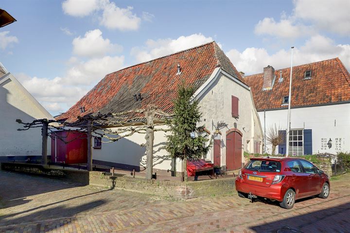 Bekijk foto 2 van Bergstraat 48