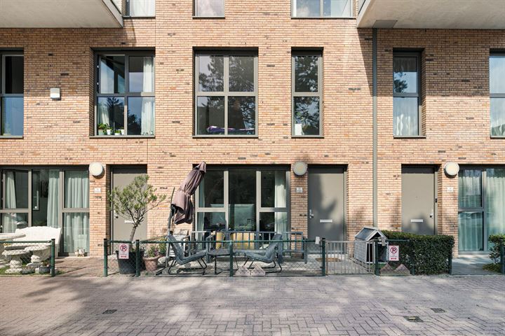 Bekijk foto van Treubstraat 12 F002