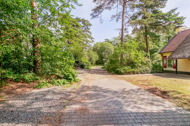 Photo 24 of 't Hertenspoor 45