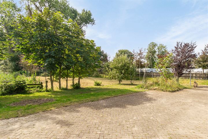 View photo 39 of Mientweg 46