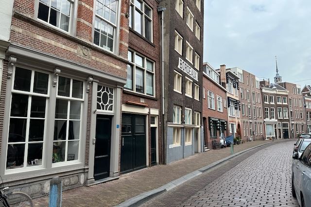 Bekijk foto 2 van Wijnstraat 69