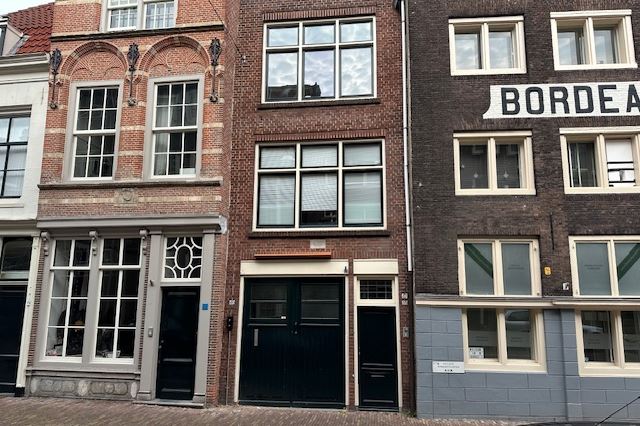 Bekijk foto 1 van Wijnstraat 69