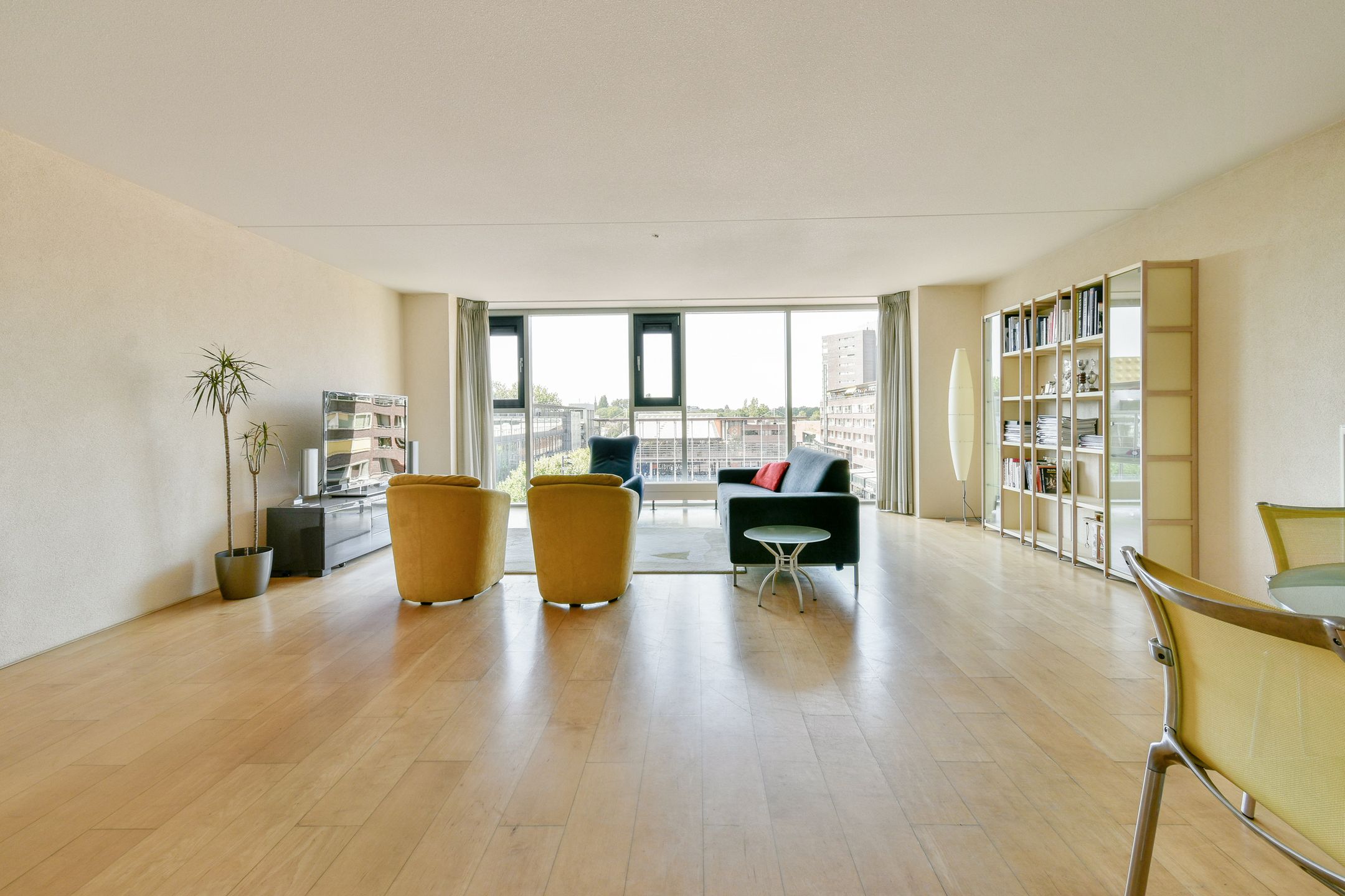 Foto 6 van Stadsplein 70