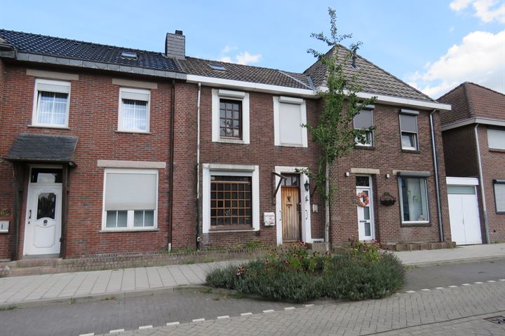 View photo 1 of Steenenkruisweg 28