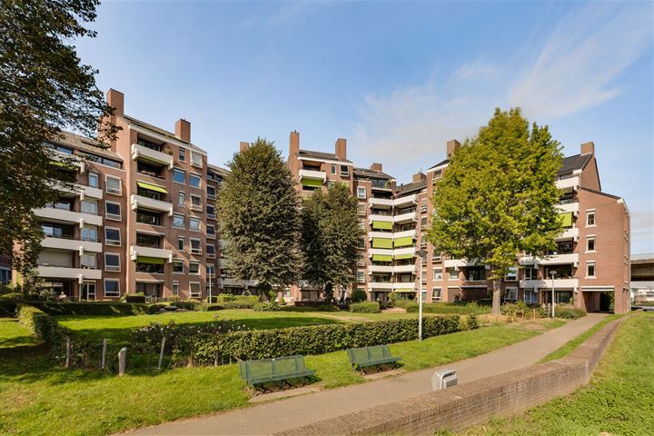 View photo 21 of Parkweg 8-D