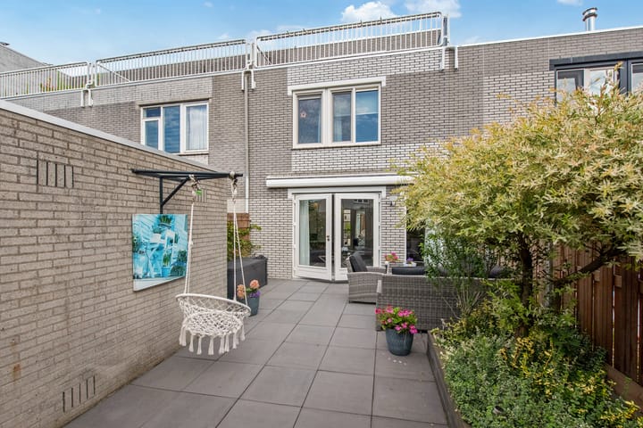 Foto 11 van Meloengeel 7