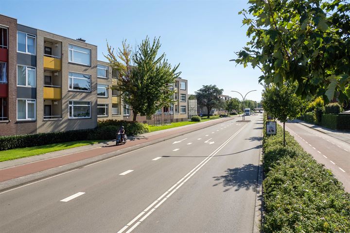 Bekijk foto 25 van Curaçaostraat 47