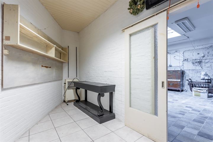 Bekijk foto 12 van Veestraat 36