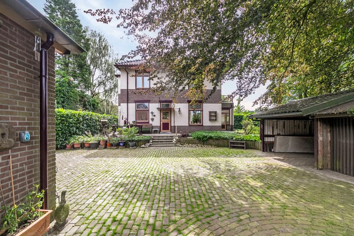 Foto 28 van Stationsweg 25