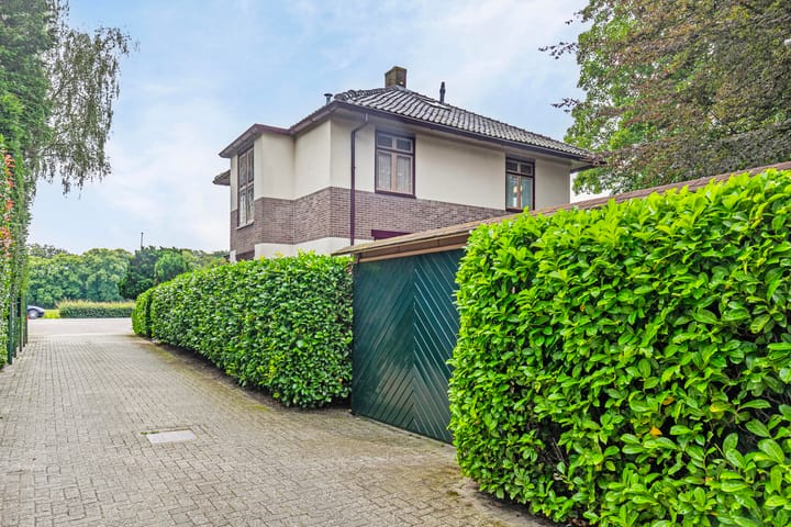 Foto 31 van Stationsweg 25