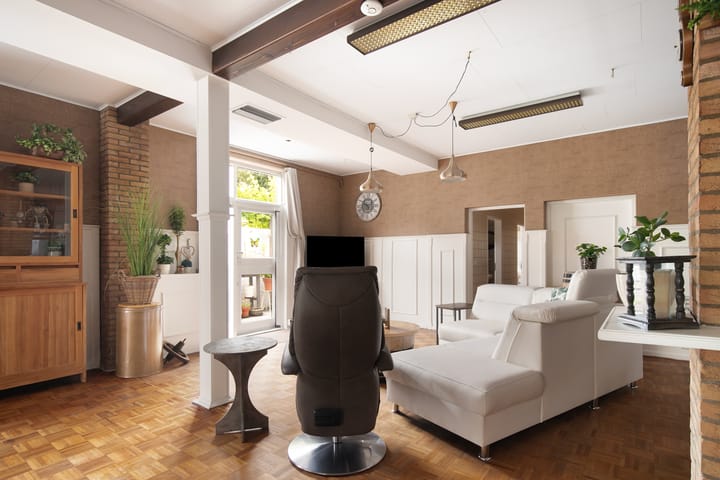 Foto 11 van Dorpsweg 56