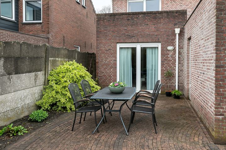 Bekijk foto 35 van Dorpsstraat 33