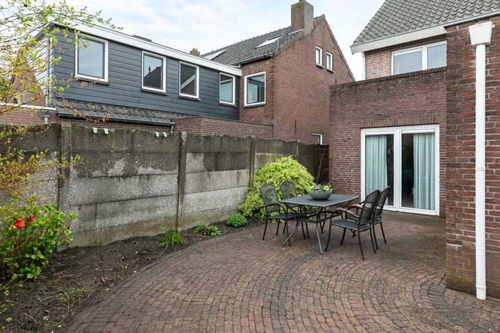 Bekijk foto 41 van Dorpsstraat 33