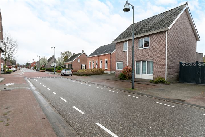 Bekijk foto 43 van Dorpsstraat 33