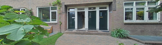 Bekijk 360° foto van voortuin van Van Oldenbarneveldtstraat 59