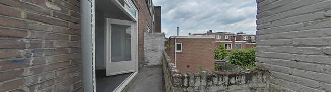 Bekijk 360° foto van balkon van Van Oldenbarneveldtstraat 59