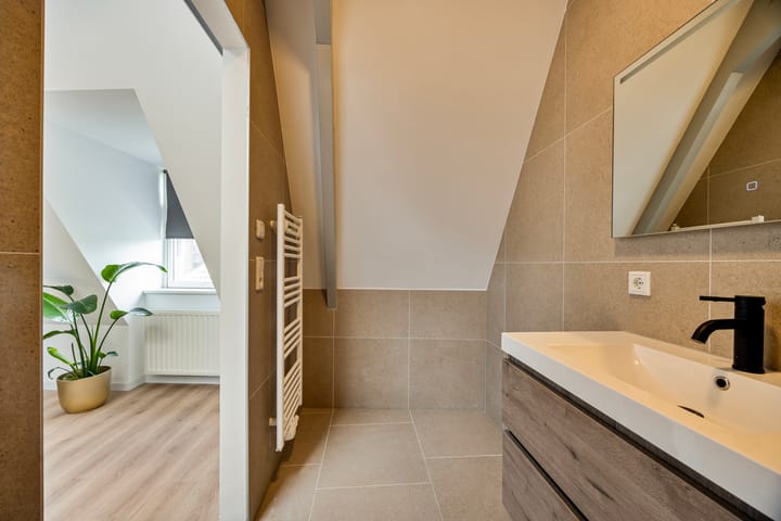 Foto 19 van Wijngaardstraat 51-E