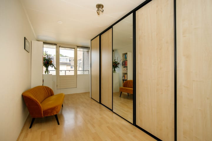 Foto 29 van Burgemeester Huijbrechtstraat 27