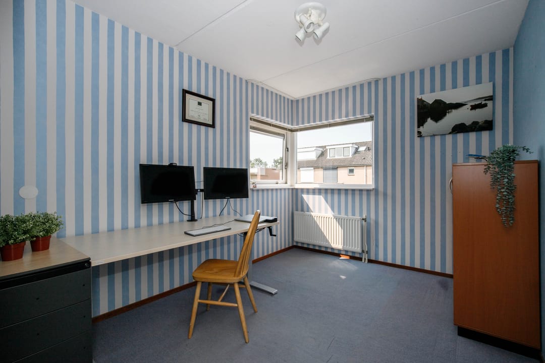 Foto 41 van Burgemeester Huijbrechtstraat 27