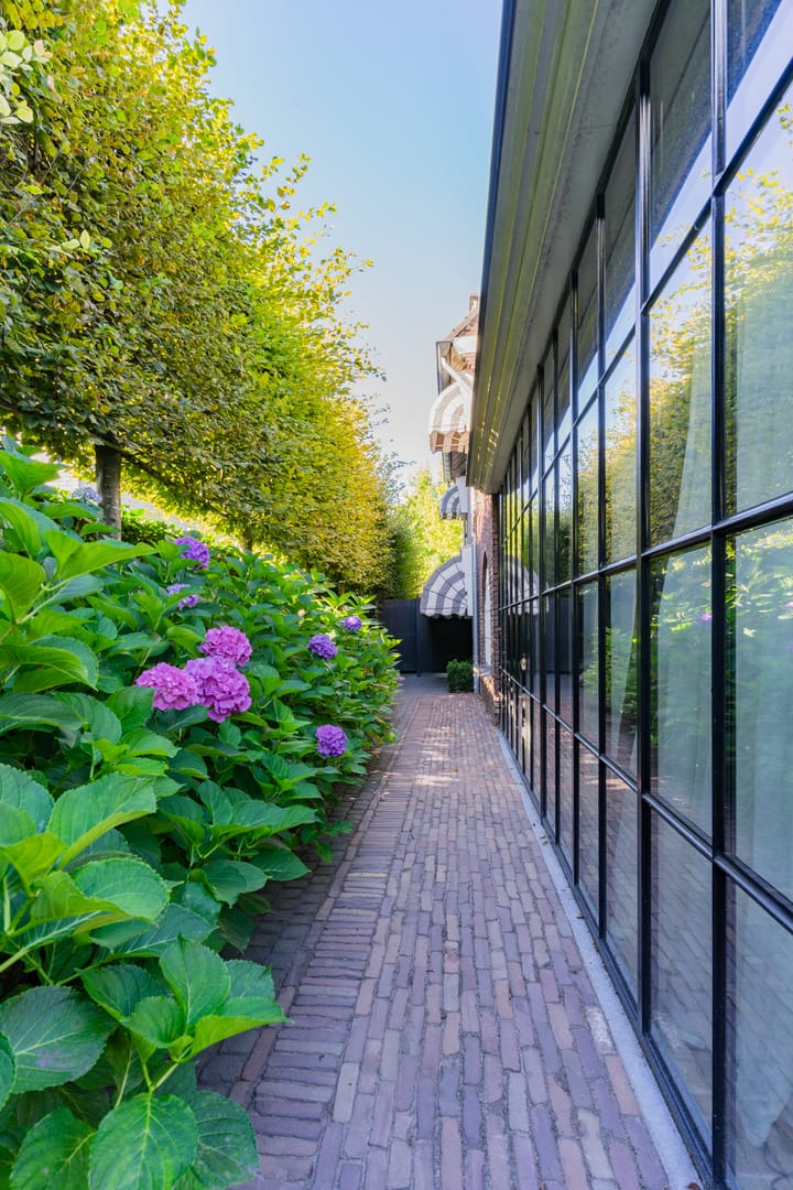 Foto 51 van Broerelaan 13