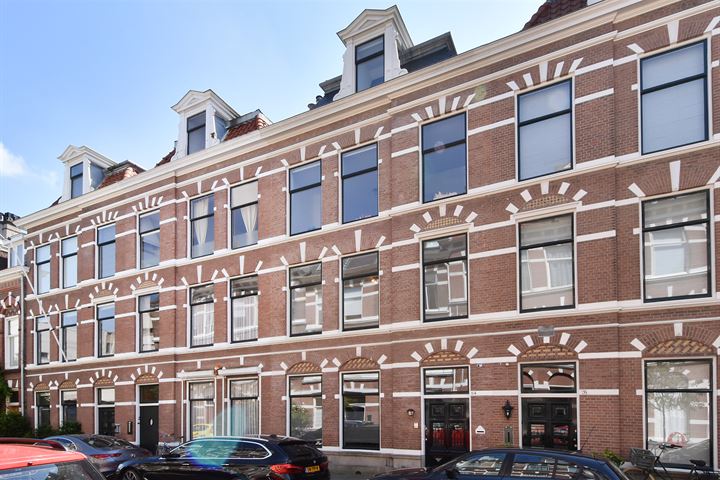 View photo 2 of Van Blankenburgstraat 24