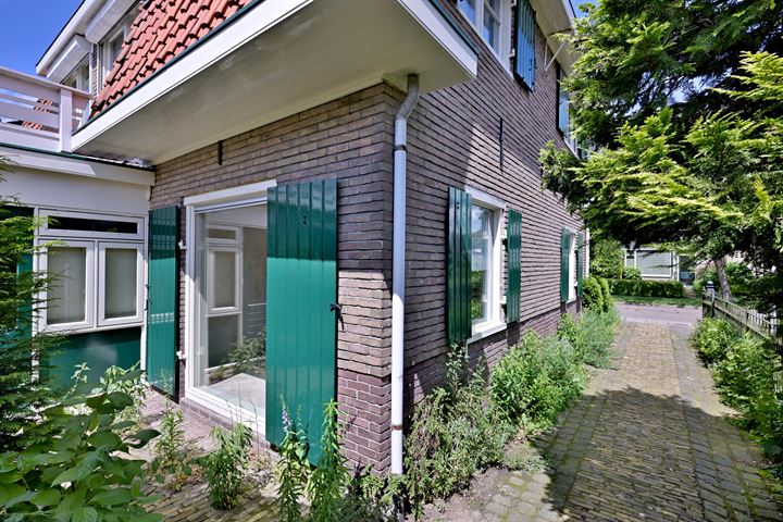 Bekijk foto 30 van Schoolstraat 15