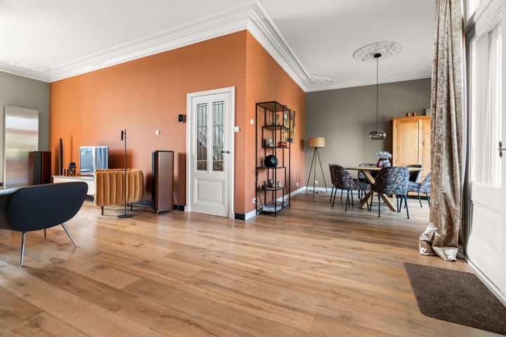 Foto 12 van Sweerts de Landasstraat 51