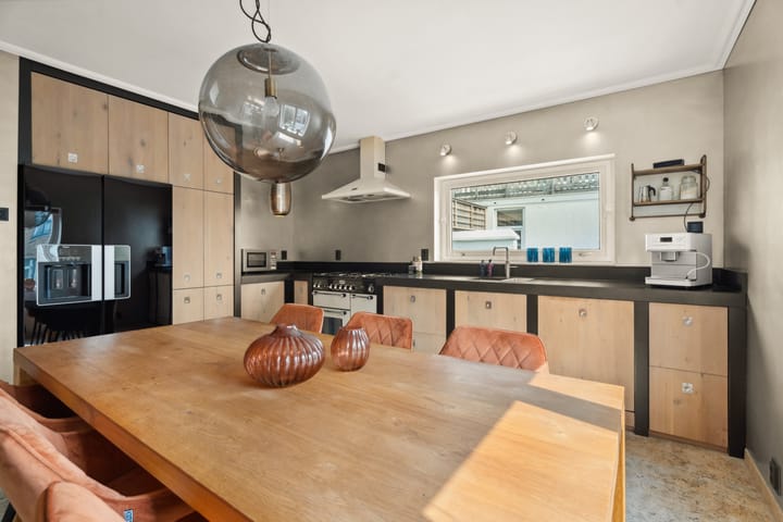 Foto 21 van Sweerts de Landasstraat 51