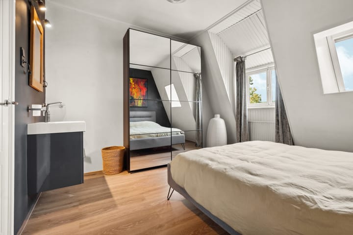 Foto 38 van Sweerts de Landasstraat 51