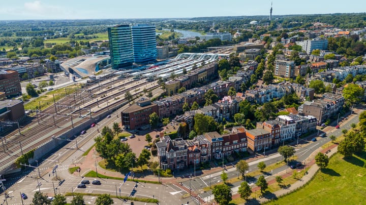 Foto 61 van Sweerts de Landasstraat 51