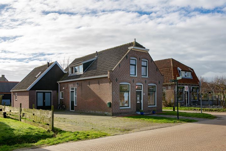 Bekijk foto 1 van Dorpsstraat 42