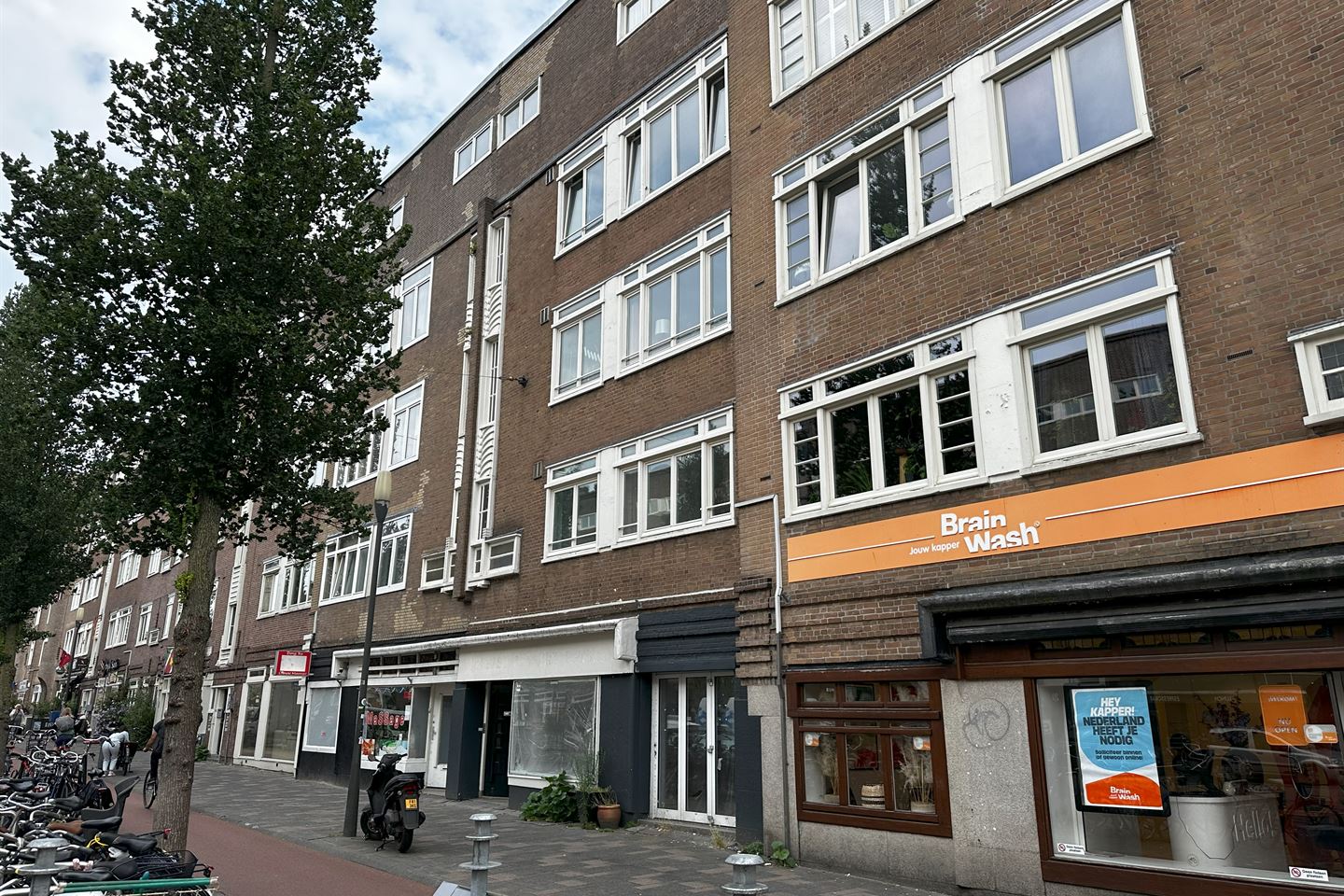 Bekijk foto 1 van Rijnstraat 23-H