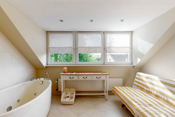 Foto 34 van Emmalaan 13