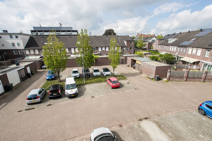 Bekijk foto 30 van Vijverhofstraat 48