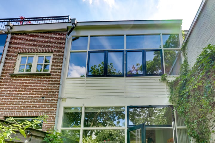 Foto 19 van Adriaanstraat 44