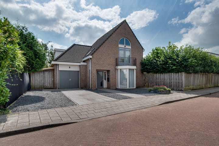 Foto 1 van Emanuel van der Venstraat 3