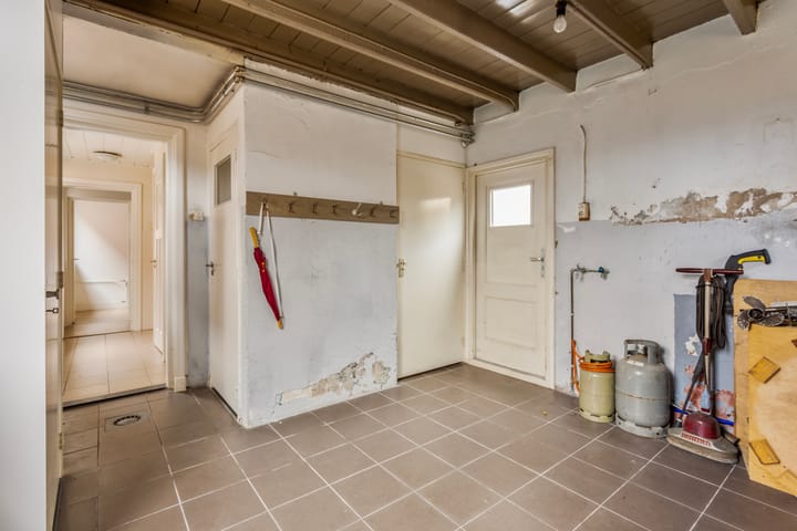 Foto 15 van Van Haestrechtstraat 6