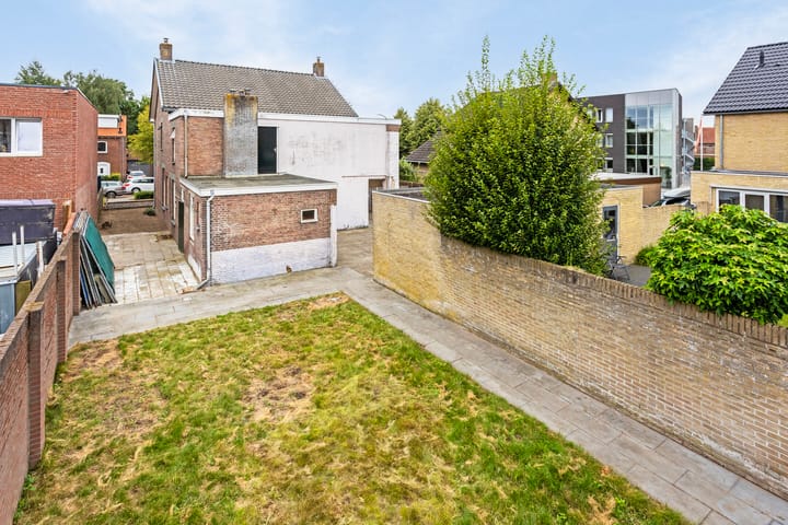 Foto 26 van Van Haestrechtstraat 6