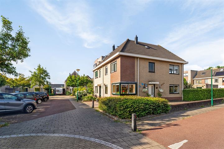 Bekijk foto 7 van Aardbeivlinderstraat 5