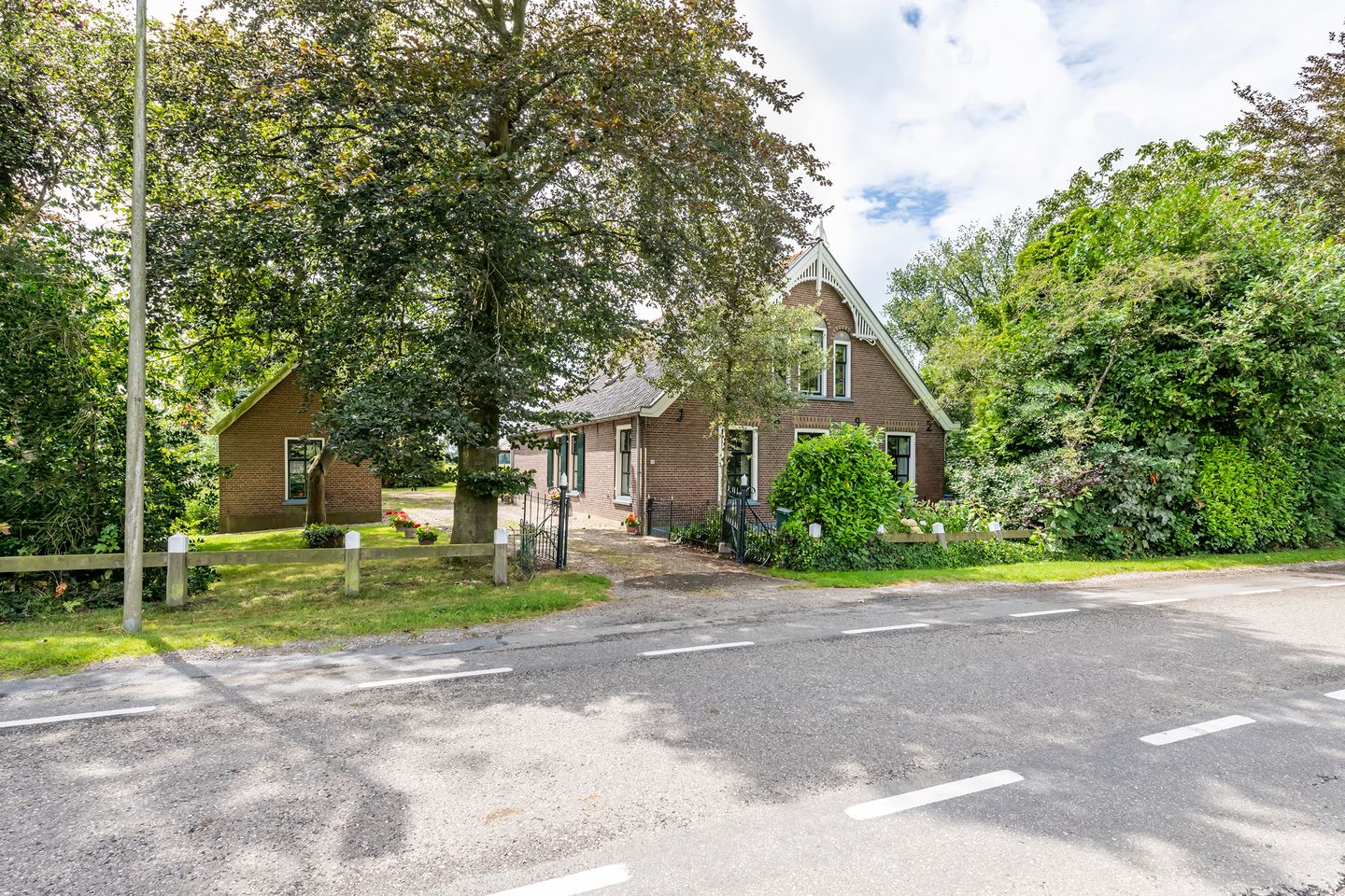 Foto 1 van Tienhovenseweg 13