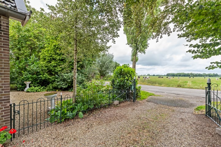 Foto 9 van Tienhovenseweg 13