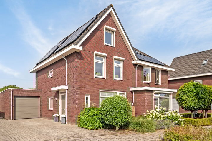 Foto 1 van Alexander de Grotestraat 12