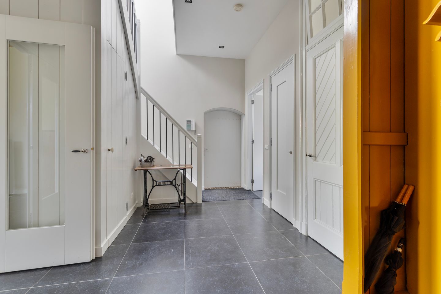 View photo 5 of Dorpsstraat 10-12