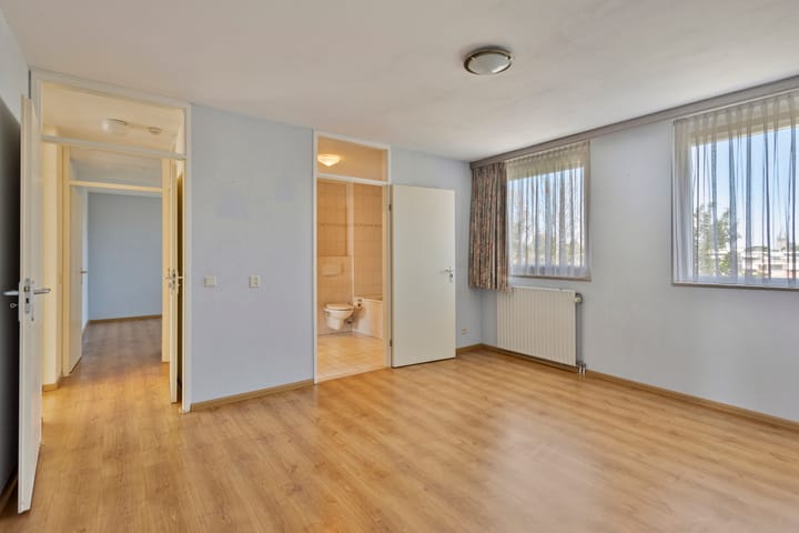 Foto 25 van Ringoven 17