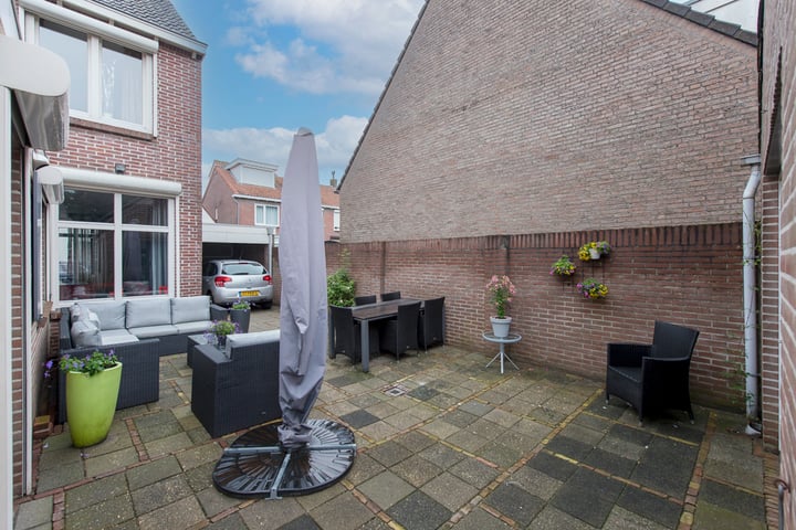 View photo 41 of Fabriekstraat 8