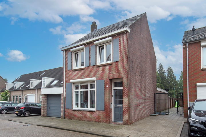 View photo 42 of Fabriekstraat 8