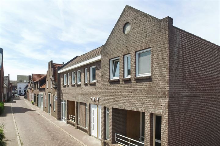 View photo 7 of Koestraat 9